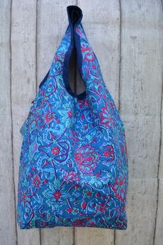 #Handbags Canvas #Shoulder Bag #Turquoise Tote Bag #Hobo Bag Boho #Bag Boho #Women's Cotton Bag #Tote Bag Cotton #Summer Tote Bag #Summer Style bag #Lightweight  Bag For Women – edocollection Canvas Hobo Bag, Tote Bag Summer, Summer Tote Bag, Diy Bags Purses, Summer Tote, Turquoise Flowers, Burgundy Flowers, Boho Bags, Daily Necessities