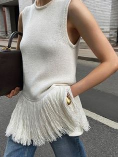 Plain Autumn Urban Tassel Acrylic Daily Crew Neck Regular Regular Sweaters for Women Urban Sweater, Estilo Olivia Palermo, Olivia Palermo Lookbook, Olivia Palermo Style, Knitwear Fashion, Olivia Palermo, Palermo, Olivia Mark, Style Icon