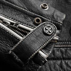 Wow, this leather skull jacket is so unique A real biker always needs his armor on the road. If you are on this page, it is because you are looking for an armor that protects you against the cold, the accidents and that gives you a unique style. Discover the Harley Davidson Leather Jacket With Skull On Back. Why make it complicated when a simple and clean design is more attractive?A small logo on the front and back, with two distinctive stripes on the arms. Do you like pockets? You'll be well se Skull Jacket, Harley Davidson Leather Jackets, Born To Ride, Ride It, Genuine Leather Jackets, Clean Design, Leather Jackets, On The Road, On Back