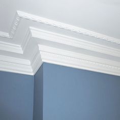 Our Orac Decor crown moulding can easily enhance the current design style of any space. Resistant to moisture and can be used in high humidity and damp areas, such as bathrooms or basements. This moulding features one-piece construction which eliminates the need for build-up and the possibility of post construction separation or cracks. Produced from Purotouch, a high-density polyurethane foam specially formulated by Orac Decor, which offers pronounced detailing and crisp, clean lines. Easily in Fireplace Showroom, Gypsum Design, Wall Panel Molding, Gypsum Decoration, False Ceiling Living Room, Dado Rail, Orac Decor, Diy Ceiling, Curved Walls