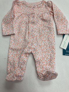 Very cute little footie. Preemie Baby Girl, Preemie Baby, Preemie Babies, Baby & Toddler Clothing, Girl Clothes, Baby Accessories, Baby Toddler, Girl Outfits, Rompers