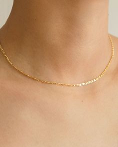 Gold Neckles, En Route Jewelry, Fancy Jewelry Necklace, Cherry Earrings, Bangles Jewelry Designs, Classy Jewelry, Gold Earrings Designs, Neck Chain, Bridal Gold Jewellery