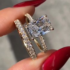 Buy Maxine Radiant Cut Wedding Ring Set at the lowest price from Maxinejewelry. Free shipping. 30 Day Replacement Guarantee. Free Gift Package. Ring Styles Engagement, Wedding Rings Black Women, Wedding Ring Big Diamond, Radiant Cut Wedding Set, Wedding Ring With Band, Bridal Sets Rings, Emerald Cut Wedding Set, Princess Cut Wedding Rings, Dresses Cinderella