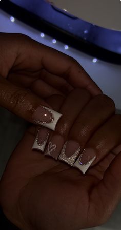 Nails 15 Birthday, Bday Short Nails, Short Cute Nails For Back To School, Short Square Bling Nails, White Nails Short With Designs, Short Nail Designs Back To School, Short Bougie Nails, Nail For Back To School