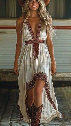 Cowgirl Outfits Dress, Old Fashioned Outfits, Spring Skirt, Cowgirl Dresses, Classic Cowboy, Mode Hippie, The Old West, Playful Style, Outfits Dress