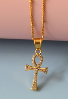 Gold Filled Ankh Cross Necklace, Mens, Women, Kids Chain Necklace, Minimalist Cross Necklace, Cross Charm Necklace WATERPROOF Gold Cross Necklace Gold Dainty Religious Cross Unisex Necklace Stainless Steel Chain Pray Rosary Pendant ✨ 🔹HOW TO ORDER 🔹 1️⃣Please pick the chain type from the first drop down list.  2️⃣Please pick the chain length from the second drop down list.  3️⃣ Enter the cross style you want at personalization box. 🟨Chains and charms are all made of 18K gold filled over Stainless Steel. It will not change color and can be worn in water. Our jewelry is made to last, anti-tarnish, higher durability than a regular gold-plated material, perfect for everyday wear. 🟨We are very proud of what we sell and you will not be disappointed. Please check our customer reviews. OTHER D Pray Rosary, Cross Necklace Mens, Cross Necklace Gold, Dope Jewelry Accessories, Cross Charm Necklace, Cross Necklace Women, Ankh Necklace, Ankh Cross, Necklace Mens