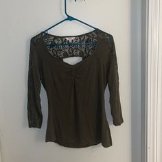 Never Worn! New Without Tags. Stretch Lace Top For Day Out, Green Casual Lace Top, Green Casual Blouse With Lace Top, Estilo Hippy, Green Candy, Estilo Hippie, Lace Blouse, Top Blouse, Blouses