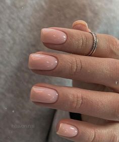 Nails Short Square, Nagellack Trends, Press On Nails Short, Nails Nude, Minimal Nails, Nails For Women, Soft Nails