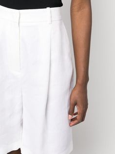 Fabiana Filippi high-waisted knee-length Shorts - Farfetch Versace Outfit, Yoko London, Knee Length Shorts, Water Consumption, Harmful Chemicals, Ballet Flat Shoes, Environmental Impact, Ski Wear, White Linen