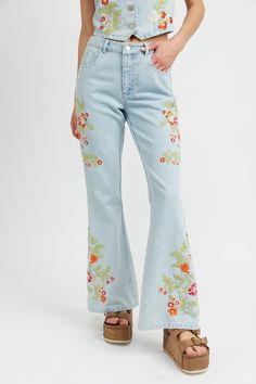 Floral Embroidered Flare Pants - MISRED Jumpsuits And Romper, Handbag Shoes, Embroidery Details, New Arrival Dress, Flare Pants, Skirt Pants, Floral Embroidery, Sweater Jacket, Short Pants