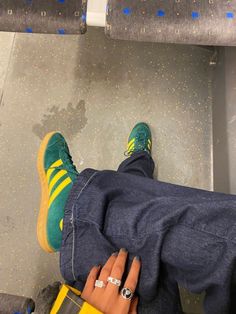 Adidas Hamburg, Yellow Adidas, Shoe Wishlist, Funky Shoes, Adidas Girl, Shoe Inspo, Adidas Outfit, Yellow Shoes, Swag Shoes