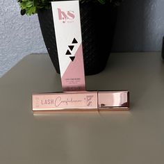 L.Ys Beauty Lash Confidence Mascara Influential Black Shade Curl+Length+Volume New In Box! Retails For $19 Smoke Free Home! Saffron Flower, Clean Vegan, Beauty Lash, Black Shade, Sephora Makeup, Flower Extract, Avocado Oil, Shades Of Black, Womens Makeup