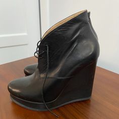 This Is A 37 Jil Sander Platform Boot. I Wore It Less Than 5 Times. Excellent Condition. Jil Sander Boots, Jil Sander Shoes, Jil Sander, Platform Boots, Bootie Boots, Ankle Boots, Size 7, Women Shoes, Boots