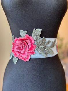 Burgundy or wine  Lace Sash / Bridal Wine Sash / Burgundy Flower Girl Sash / Bridal headband / Bridesmaid Sash / Burgundy bridal belt / Embroidered floral bridal belt / Rustic wedding sash / Large Flower patch / Red Rose applique / Embroidered flower applique / Wedding belt with Embroider Rose patches A stunning, elegant statement wedding tulle  sash with Embroider Roset ties at the back into a bow.  An ultimate luxurious accent piece for your wedding dress or for any special occasion dresses. Accentuate your waist and add a touch of feminine charm to any dress with this tulle sash. Even the most simple gown can transform into a dreamy ensemble with this voluminous bow. Color tulle may be different  - white, ivory, red, black ... and other. The belt is made as a long ribbon that you can ti Fitted Embroidered Belt Sash For Wedding, Embroider Rose, Statement Belts, Mexico Fashion, Bridesmaid Headband, Lace Sash, Bridesmaid Sash, Robes D'occasion, Rose Patch