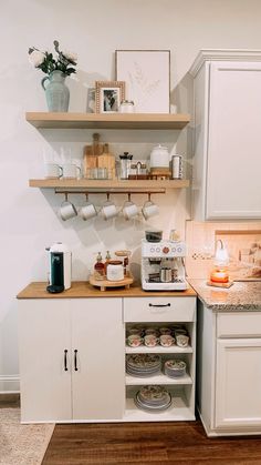 the kitchen is clean and ready to be used for cooking, baking or other things