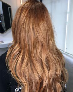 Dusty Strawberry Blonde Hair, Neutral Copper Hair, Dusty Copper Hair, Dark Golden Copper Blonde Hair, Cold Copper Hair, Dirty Blonde Hair With Copper Highlights, Dark Blonde With Red Undertones, Soft Copper Hair Strawberry Blonde, Red Head Hair