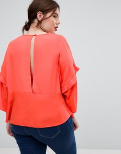 Plus-size top by ASOS CURVE Lightweight woven fabrics Round neck Ruffled seams Three-quarter-length sleeves Split back with button fastening Ruffled hem Regular fit - true to size Smock Top, Woven Fabrics, Asos Curve, Plus Size Top, Neck Ruffle, Blouse Styles, Smocking, Must Haves, Top Styles