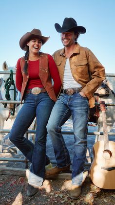 Fashion Jeans, Jeans Brands, Jeans Style, Cowboy Boots, Blue Jeans, Top Styles, Cowboy