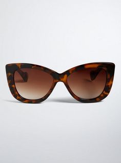 Nothing catty about these square cat eye sunglasses (although others may be jealous). Hollywood glam is redefined with an ultra chic tortoise shell design. Hello, starlet. 100% UV Protection. Man-made materials. Imported. The best plus size women's tortoise square cat eye sunglasses eyewear in tortise. Torrid is your destination for cozy fall and winter clothes to keep you warm and comfortable. Ethereal Dramatic, Modest Chic, Dramatic Classic, Trendy Plus Size Fashion, Shell Design, Tortoise Sunglasses, Fitted Wedding Dress, Hollywood Glam, Shopping Day