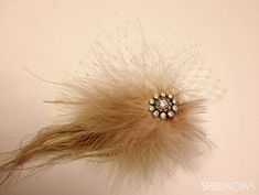 DIY wedding hairpiece – SheKnows Headpiece Diy Feather, Feather Hair Accessories Head Pieces, Adjustable Feather Hair Accessories For Party, Adjustable Feathered Hair Accessories For Wedding, Adjustable Vintage Headpieces With Feathers