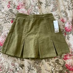 Cottagecore Mini Skirt, Earthy Minimalist Wardrobe, Dream Clothes Aesthetic, Olive Clothes, Skirts Aesthetic, Aesthetic Skirts, Aesthetic Skirt, Skirts 2023, 2015 Style