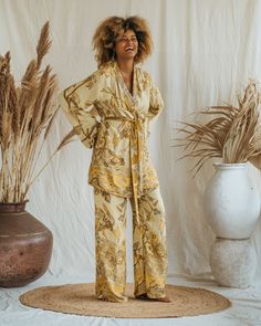 Presenting the Golden Lotus - Short Kimono, a unique piece from our slow fashion collection that's designed to radiate your confidence and individuality. This distinct piece is reversible, displaying meticulous craftsmanship and made-to-order for an opulent appearance that's sure to captivate attention. Size: Our model has the following measurements: Height: 172 cm | 5 ft 7 inches Chest: 88-94 cm | 35-37 inches She is wearing size M kimono with 85 cm | 33 inch length. Mesh Laundry Bags, Short Kimono, Out Of Shape, Wrinkle Remover, Clothing And Textile, Viscose Fabric, Slow Fashion, Fashion Collection, Clothing Items