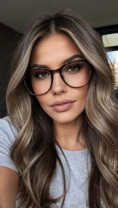 44 Stunning Summer Hair Color Ideas for Brunettes That Will Turn Heads Brunette Hair With Cool Blonde Highlights, Light Highlights Around Face, Muted Dark Blonde Hair, Dark Root With Highlights, Dark Base With Blonde Highlights, Dirty Blonde To Brunette, Dark Base Blonde Highlights, Brunette Hair With Ash Blonde Highlights, Highlights From The Roots