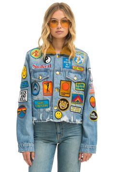 VINTAGE PATCH UNISEX CROP DENIM JACKET - SUPER LIGHT Fun Jean Jacket, Branded Jacket, Trendy Outerwear With Logo Patch For Spring, Trendy Streetwear Outerwear With Logo Patch, Patches Ideas Clothing, Trendy Spring Outerwear With Logo Patch, Retro Outerwear With Embroidered Patch For Spring, Jean Jacket Patches Ideas, Cotton Denim Jacket With Patches For Winter