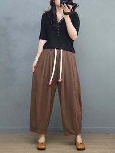 Style: Street Material: Cotton Pattern: Solid Color Length: Ninth Pants/Skirts Closure Type: Drawstring Silhouette: Loose Gender: Female Season: Spring/Fall #sweatpants #cotton #plussize #steetstyle Brown Straight Harem Pants For Spring, Casual Brown Harem Pants For Spring, Brown Relaxed Fit Harem Pants For Spring, Brown Baggy Harem Pants For Workwear, Casual Brown Baggy Wide Leg Pants, Casual Brown Baggy Harem Pants, Brown High-waisted Harem Pants For Spring, High-waisted Brown Harem Pants For Spring, High Waist Brown Cotton Harem Pants