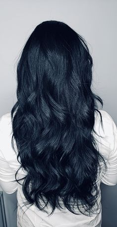 Black Saphir Hair, Black Blue Hair Dye, Blackest Black Hair Color, Midnight Black Blue Hair, Black Hair Blue Undertone, Jet Black Blue Hair, Midnight Blue Black Hair Color, Black Hair With Blue Undertones, Jet Blue Hair