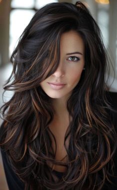 Rambut Brunette, Layered Hair With Bangs, Hair Color Ideas For Brunettes, Tone Hair, Long Layered Hair, Hair Color Ideas, Brown Hair Colors, Brunette Hair