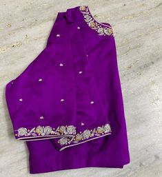 Hand embroidered ready made saree blouse / crop top/stitched saree blouse usa / purple saree blouse/modern blouse/zardosi blouse/elbow  sleeve saree blouse/cotton  silk blouse/ maggam work blouse      Well..!! we understand that you may not get in your desired size/pattern, here you go with customization according to your size/pattern which we can deliver in 1-2 weeks of time period !!      Here is a beautiful Hand embroidered zardosi work crop top / blouse in purple color that has high neck wit Purple Color Saree With Contrast Blouse, Purple Blouse Work Designs, Purple Blouse Designs, Purple Saree Blouse, Saree Blouse Modern, Purple Color Saree, Zardosi Blouse, Embroidery Blouse Saree, Hand Embroidery Blouse