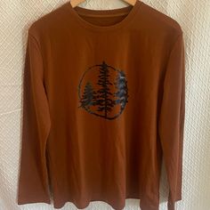 Unbranded Long Sleeve Lightweight Sweatshirt. Nwot. Brown/Black With Trees/Forest Design. Xl. This Lightweight Sweatshirt Is Perfect For Layering. Beautiful Fall Colors Offer Great Style. Pair With Your Favorite Jeans And Boots For A Beautiful Autumn Day Look! Rich Brown Color With Black Detailing Never Worn Or Washed. Any Questions Please Ask! Brown Cotton Sweatshirt For Outdoor, Outdoor Brown Cotton Sweatshirt, Brown Cotton Sweatshirt With Graphic Print, Brown Graphic Print Sweatshirt For Fall, Brown Cotton Graphic Print Sweatshirt, Brown Long Sleeve Top With Graphic Print, Brown Crew Neck Sweatshirt With Graphic Print, Brown Graphic Print Crew Neck Sweatshirt, Brown Long Sleeve Sweatshirt With Graphic Print