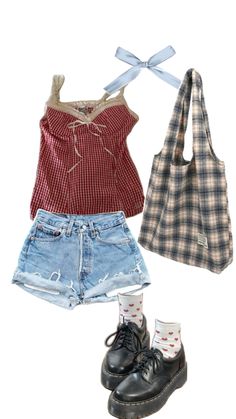 Applecore Aesthetic Outfit, Juminocore Outfit Ideas, Vintage Outfit Aesthetics, Lampcore Outfit, Juminocore Outfit, Mode Inspo, Fashion Fits