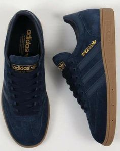 Adidas Superstar Vintage, Adidas Munchen, Skandinavian Fashion, Day Fashion, Adidas Spezial, Sneakers Adidas, Adidas Outfit