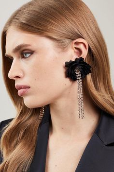 Add Runway-Infused Femininity To Your After-Dark Outfits With These Decadent Flower Detail Drop Earrings. These Earrings Feature A Delicate Floral Design In The Center And Long Drop Diamante Crystal Tassels.Flower Shapediamante Crystalstassel Details Ivory Earrings, Dark Outfits, Pierced Jewelry, Flower Detail, Earrings Collection, Karen Millen, After Dark, Fashion Face, Flower Shape