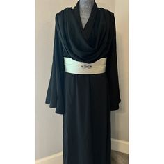 Disney Park Star Wars Black Galaxys Edge Starcruiser Hooded Dress Costume Large New Black Jedi Robes Female, Dark Side Star Wars Costumes, Women’s Darth Vader Costume, Fitted Black Hooded Dress, Black Long Coat With Adjustable Hood, Galaxy's Edge, Hooded Dress, Disney Park, Costume Dress