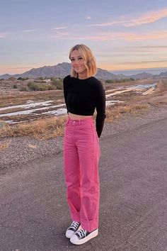 Y2K Brown Jeans丨August Lemonade Utah Outfits, Fest Outfits, A Ponytail, Pink Jeans, Pink Pants, Cotton Pullover, Preppy Outfits, Dream Clothes, Outfits Casuales