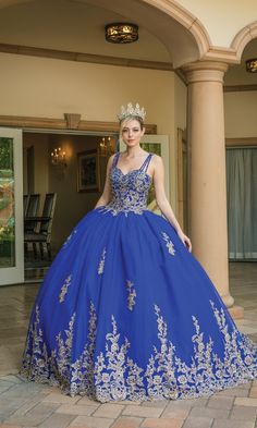 Royal blue long a-line quinceanera ball gown with sweetheart neckline and gold embroidery. Blue Quinceanera Dress, Royal Blue Quinceanera Dresses, Royal Blue Quinceanera, Quinceanera Dresses Blue, Quince Dress, Quinceanera Dress, Prom Girl, Gold Embroidery, Dancing Queen