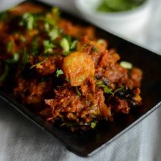 Spicy Chettinad Prawn Masala / Chettinad Eral Masala – Kannamma Cooks Chicken Pakoda Recipe, Chicken Pakoda, Coastal Food, Indian Comfort Food, Prawn Masala, Pakoda Recipe, Chicken Pakora, Prawns Recipe, Indian Meals