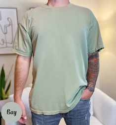 Comfort Color Blank Shirt Men Comfort Color Sweatshirt Men Sweater Blank TShirt Wholesale Shirt Comfort Color Tee Blank Tee Men Clothing Men ✨ PRODUCT DESCRIPTION ✨ ∘ ∘ For an Oversized look, consider sizing up 1-2 above your normal size. ∘ ∘ UNISEX T-SHIRT ∘ Runs true to size ∘ 100% Preshrunk Cotton ∘ Garment-dyed fabric ∘ Double-needle topstitch seams for long-lasting UNISEX SWEATSHIRT ∘ Runs true to size ∘ Medium to heavy fabric ∘ Half-moon neck patch on the back ∘ Material: 80% Cotton / 20% Blank Tshirt, Color Sweatshirt, Comfort Colors Sweatshirt, Wholesale Shirts, Clothing Men, Tee Shirt Homme, Comfort Colors Tee, Color Shirt, Mens Tee Shirts