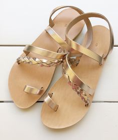 ♥ A pair of high quality,100% genuine Greek leather sandals ♥ You can wear them all day, they are very comfortable ♥ Perfect for everyday adventures, beach, bridal If you take half size, go UP to the nearest whole size. Ladies shoe sizes EU3536373839404142 UK23-3.54566.578 USA4.5567891011 cm23.123.824.425.125.826.527.2....27.8 inches__9.19.39.69.910.1510.410.710.9 You can see my sandals at Anyans Review: https://anyasreviews.com/grecian-sandals-etsy-review/ YOU CAN FIND MORE THAN 150 SANDAL DESI Gold Leather Toe Ring Sandals With Ankle Strap, Leather Ankle Strap Slingback Sandals For Wedding, Leather Slingback Sandals For Summer Wedding, Gold Open Toe Slingback Sandals For Vacation, Leather Sandals For Summer Weddings, Summer Wedding Leather Sandals, Gold Open Heel Sandals For Beach, Gold Open Toe Barefoot Sandals For Vacation, Gold Open Heel Sandals For Vacation