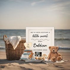 If you loev a laid back boho beach vibe you will adore this pregnancy announcement idea. Personalize this ocean baby reveal idea for your little one. Take this unique pregnancy announcement to social media or send it to the grandparents and your family and friends too. Cute simple pregnancy announcement idea. Summer Pregnancy Announcement, Pregnancy Signs And Symptoms, Early Pregnancy Signs, Pregnancy Signs