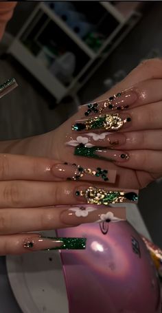 Green Nails Bling, Long Acrylic Nail Designs Emerald Green, Dramatic Prom Nails, Green Garden Nails Design, St Judas Nails, Simple Dark Green Nail Designs, Green Gold Acrylic Nails