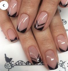 French Nails Black, Ongles Gel French, Beauty Hacks Nails, French Tip Nail Designs, Subtle Nails, Casual Nails, Work Nails, Nails Only