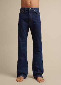 The phoenix fit is a contemporary take on the classic denim of the '70s. features a mid-rise and bold flared leg.    * * *    blue 2 weeks is a raw denim with a slight stonewash.  the jeans are cut from 135 oz denim composed of 98% organic cotton and 2% elastane giving the robust texture of classic denim and comfortable stretch in one piece.  standard european sizing Raw Denim, Mens Denim, Fit Jeans, Jeans Fit, Fashion Inspo Outfits, Phoenix, Levi Jeans, Mid Rise, Fashion Inspo