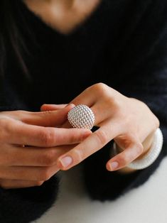 Grid Wide Ring Hollow - floysun Plain Silver Rings, Plain Gold Ring, Woven Ring, Open Rings, Modern Accessories, Wide Ring, Wide Rings, Hollow Design, Swarovski Pearls