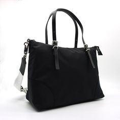 SPECIFICATIONSTypes of bags: Handbags & Crossbody bagsStyle: CasualShape: BucketPlace Of Origin: GUANG DONG ProvincePlace Of Origin: GUANG DONG ProvincePattern Type: SolidOrigin: CN(Origin)Occasion: VersatileNumber of Handles/Straps: SingleModel Number: fashion women shoulder bagMain Material: nylonLining Material: PolyesterInterior: Interior Zipper PocketInterior: Cell Phone PocketHardness: SoftHandbags Type: Shoulder BagsGender: WOMENExterior: Solid BagDecoration: LetterClosure Type: STRING On-the-go Black Bag With Detachable Strap, Black On-the-go Bag With Detachable Strap, Black Diaper Bag With Removable Pouch For On-the-go, Modern Black Canvas Bag For Errands, Large Capacity Black Crossbody Bag, Versatile Black Canvas Satchel, Large Capacity Black Diaper Bag For On-the-go, Black Canvas Shoulder Bag With Removable Pouch, Black Large Capacity Crossbody Shoulder Bag