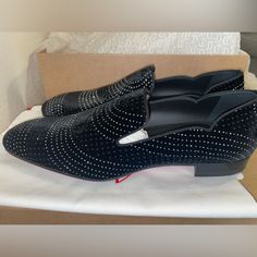 Christian Louboutin Dandy Chick Orlato Flat Sz 43 Made In Italy 100% Authentic New In Original Packaging Luxury Black Dress Shoes, Luxury Black Dress Shoes For Evening, Black Luxury Dress Shoes For Evening, Black Party Loafers With Branded Insole, Luxury Fitted Round Toe Loafers, Luxury Round Toe Party Loafers, Evening Loafers With Red Sole And Round Toe, Designer Pointed Toe Loafers For Party, Luxury Round Toe Dress Shoes For Evening