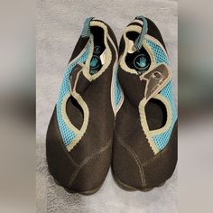 Nwot Body Glove Swim Shoes. I'm A Size 8 Shoe, And These Were Too Big For Me. Swim Shoes, Body Glove, Black Blue, Blue Black, Gloves, Women Shoes, Blue, Quick Saves, Clothes